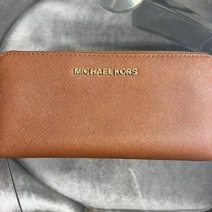 Michael Kors wallet